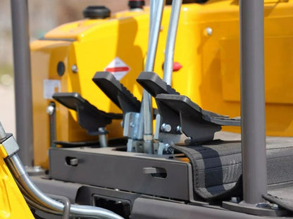 TYPHON Terror XIX 2-Ton Mini Excavator – Kubota D902 Diesel