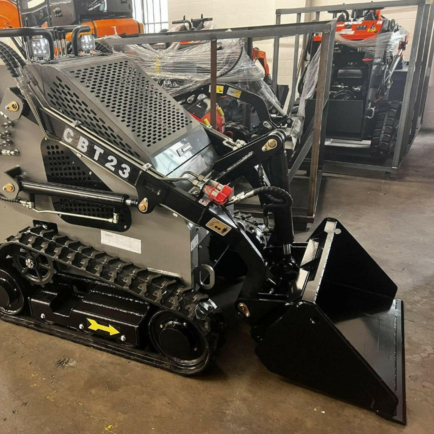AGT CBT23 Stand-On Mini Skid Steer – 23 HP Briggs & Stratton