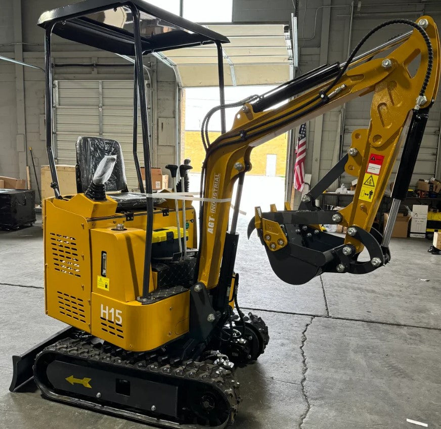 AGT H15 1.5-Ton Mini Excavator – 13.5 HP RATO, Pilot Controls